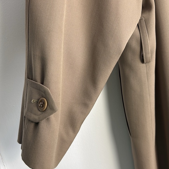 Vintage London Fog Trench Coat - Picture 12 of 12